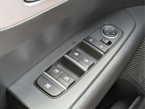 Used 2024 Kia Forte LX FWD image 19
