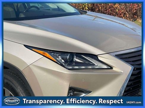 Used 2019 Lexus RX 350 AWD image 9