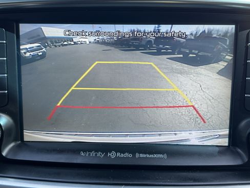 Used 2017 Kia Sorento SX AWD/4WD image 10