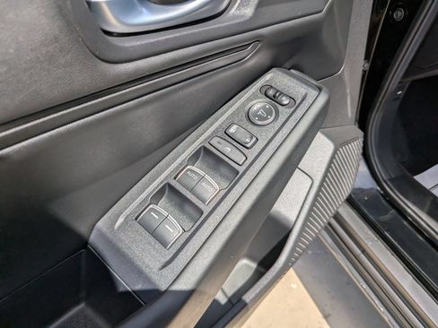Used 2025 Honda Accord SE image 19