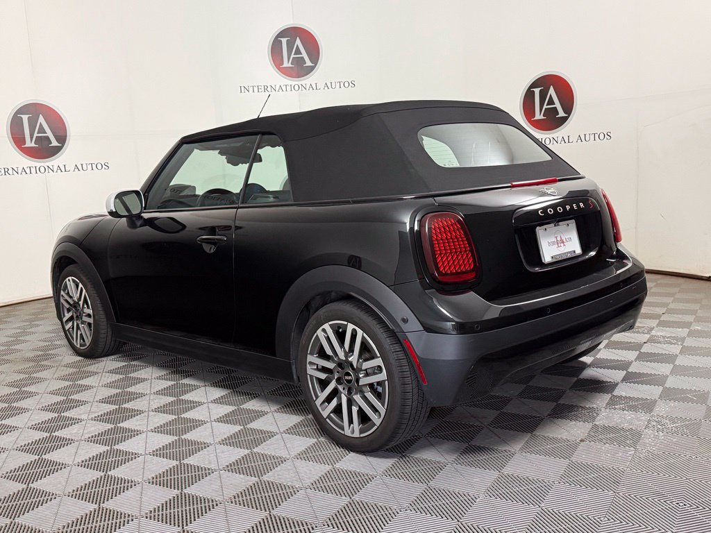 Used 2025 MINI Cooper S FWD image 4