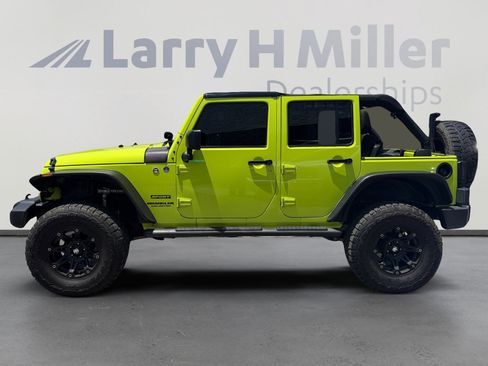 Used 2016 Jeep Wrangler Unlimited Sport w/ Quick Order Package 23S AWD/4WD image 2