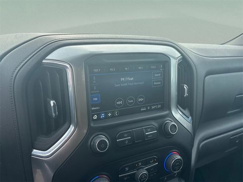 Used 2021 Chevrolet Silverado 1500 LT image 23