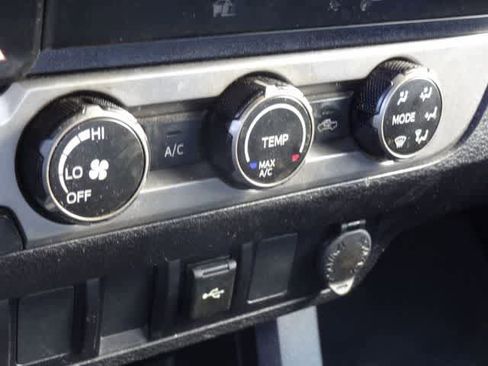 Used 2023 Toyota Tacoma SR w/ SR Convenience Package image 15