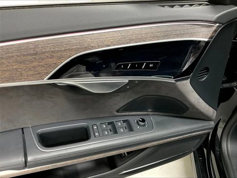 Used 2021 Audi A8 L 4.0T w/ Executive Plus Package AWD/4WD image 43