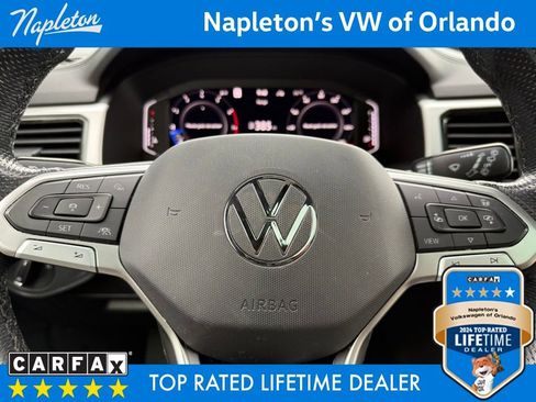 Used 2022 Volkswagen Atlas Cross Sport SEL R-Line image 23