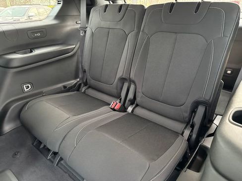 New 2025 Jeep Grand Cherokee L Laredo w/ Luxury Tech Group I image 22