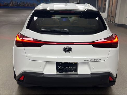 New 2026 Lexus UX 300h AWD image 6