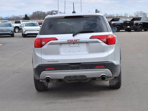 Used 2018 GMC Acadia SLE w/ Driver Alert Package I image 4