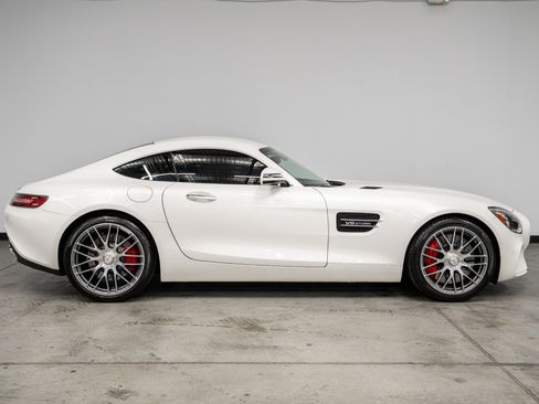 Used 2016 Mercedes-Benz AMG GT S image 39
