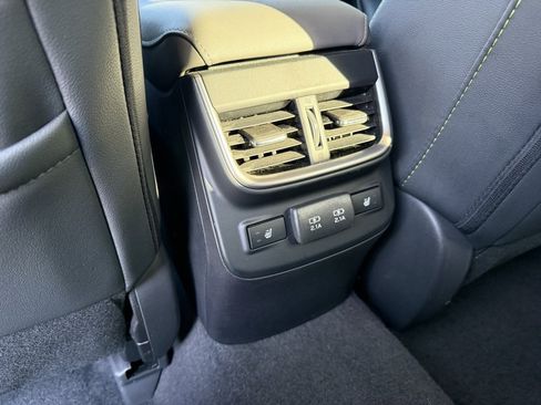 Used 2021 Subaru Outback Onyx Edition XT image 31