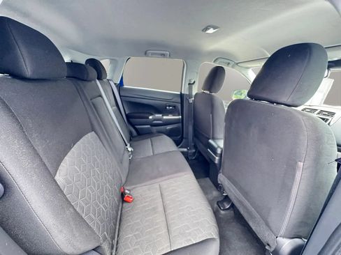 Used 2020 Mitsubishi Outlander Sport SE AWD/4WD image 13