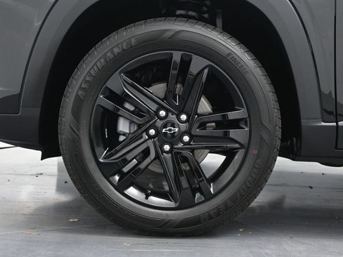 Used 2026 Chevrolet Trax ACTIV w/ Driver Confidence Package image 37