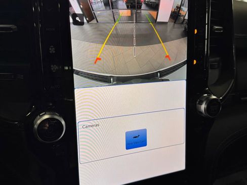 Used 2024 RAM 1500 Limited w/ Night Edition image 32