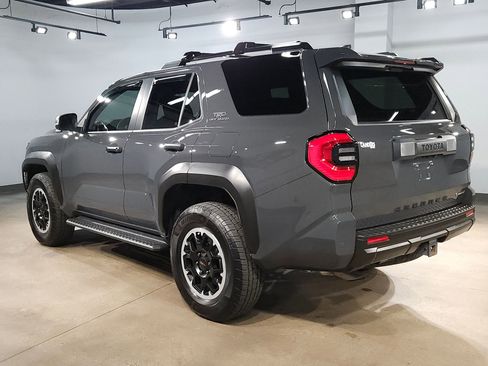 Certified 2025 Toyota 4Runner TRD Off-Road AWD/4WD image 5