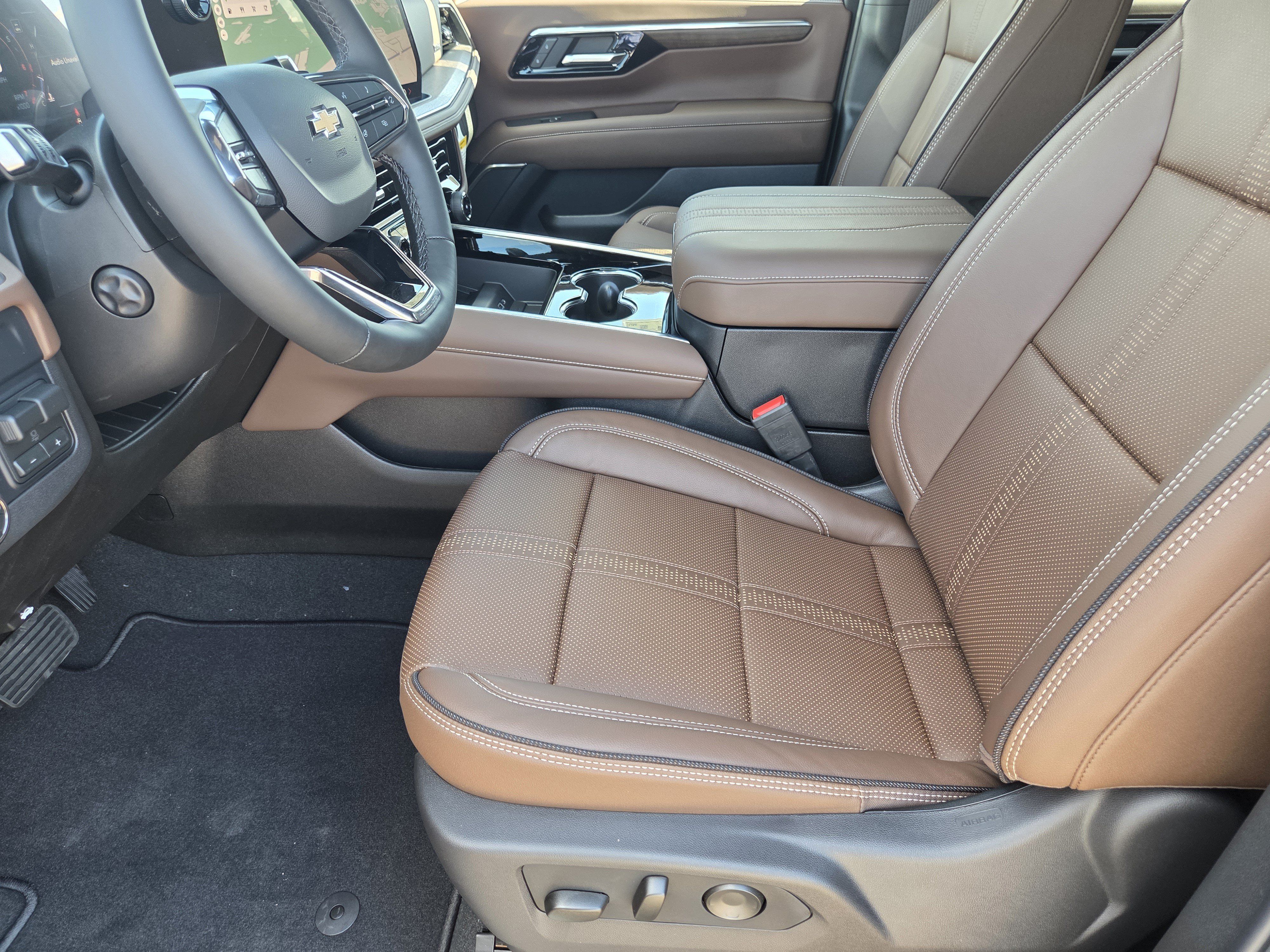 New 2026 Chevrolet Tahoe High Country AWD/4WD image 20