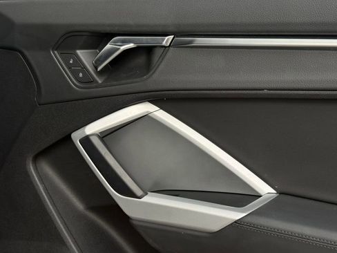 Used 2021 Audi Q3 2.0T Premium w/ Convenience Package AWD/4WD image 28