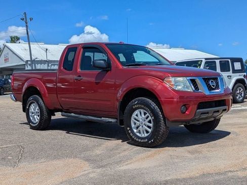 Used 2018 Nissan Frontier 4x4 King Cab image 2