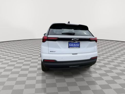New 2027 Chevrolet Bolt LT w/ Comfort Package FWD image 7