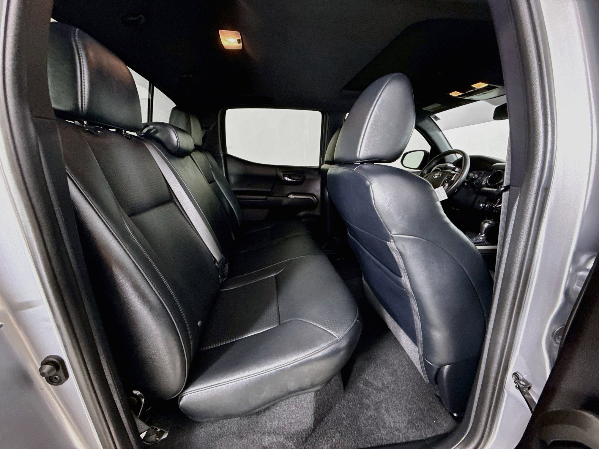 Certified 2021 Toyota Tacoma Limited AWD/4WD image 30