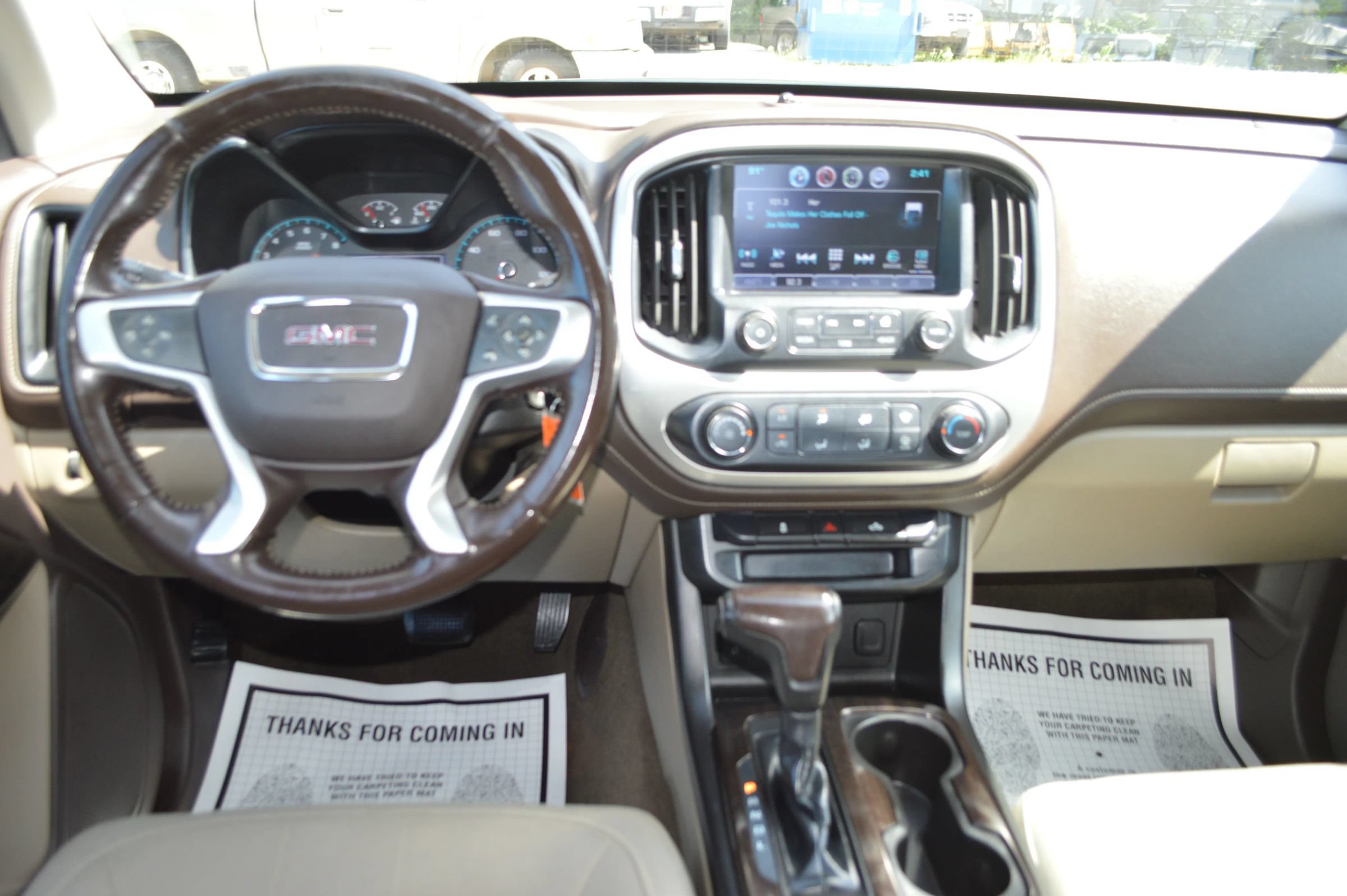 Used 2018 GMC Canyon SLE RWD image 18