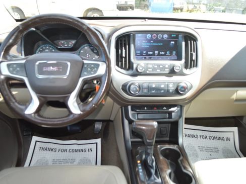 Used 2018 GMC Canyon SLE RWD image 18