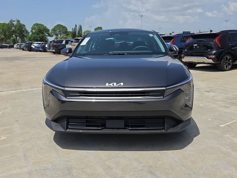 New 2026 Kia K4 FWD image 3