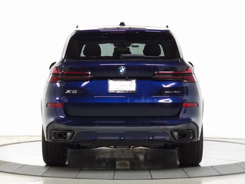 Used 2026 BMW X5 xDrive40i w/ M Sport Package AWD/4WD image 6