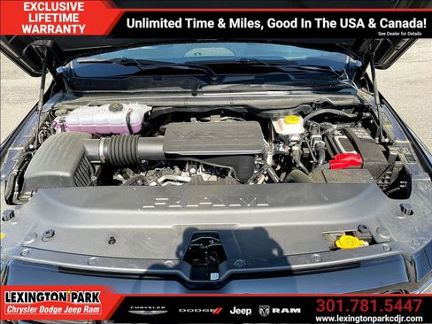 New 2025 RAM 1500 Tradesman w/ Night Edition AWD/4WD image 11