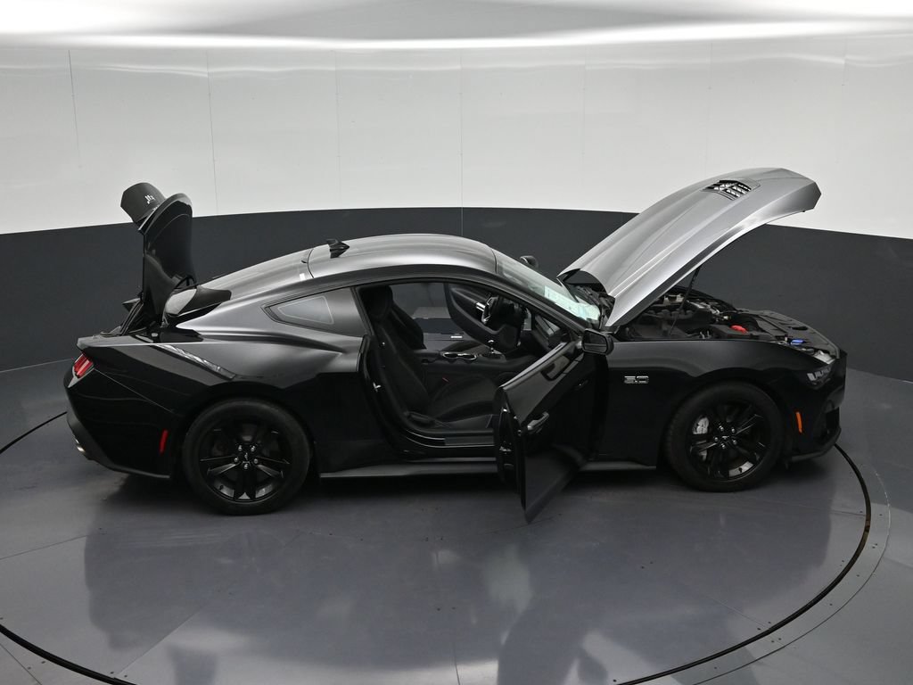 Used 2024 Ford Mustang GT RWD image 35