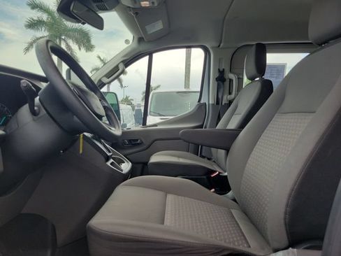 Used 2023 Ford Transit 350 XLT RWD image 10