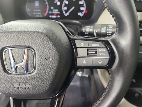 Used 2025 Honda HR-V EX-L image 13