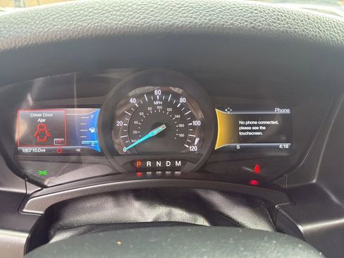Used 2015 Ford Expedition XLT w/ Equipment Group 202A RWD image 39