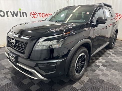 Used 2023 Nissan Pathfinder Rock Creek AWD/4WD image 3