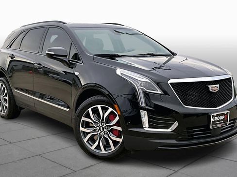 Used 2022 Cadillac XT5 Sportv w/ Platinum Package image 2