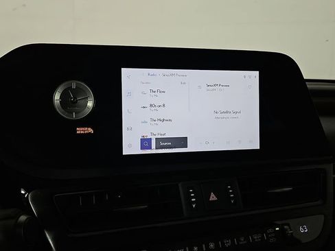 Used 2025 Lexus ES 350 w/ Premium Package FWD image 19