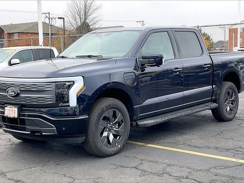New 2025 Ford F150 Lightning Lariat image 2
