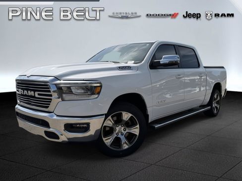 Used 2023 RAM 1500 Laramie AWD/4WD image 1