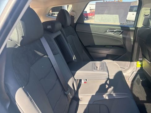 New 2026 Kia Sportage SX Prestige AWD/4WD image 14