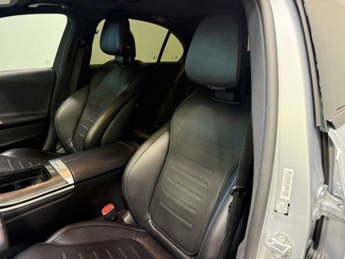 Used 2023 Mercedes-Benz C 300 Sedan image 22