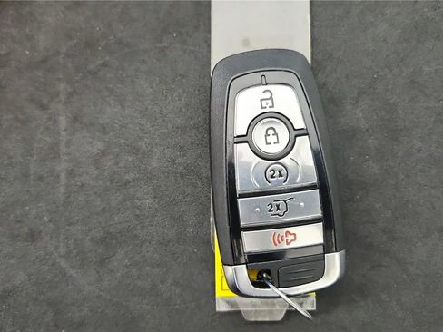 Used 2024 Ford Escape ST-Line w/ Tech Pack #1 AWD/4WD image 14