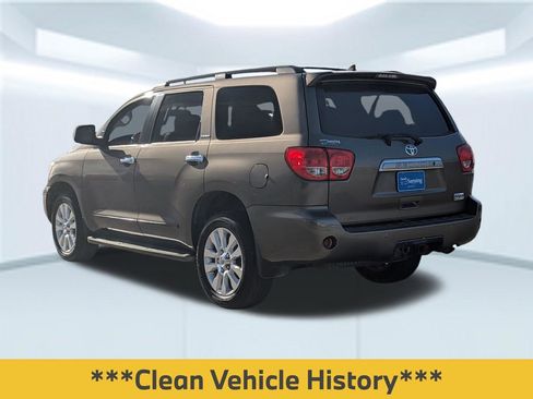 Used 2014 Toyota Sequoia Platinum image 4