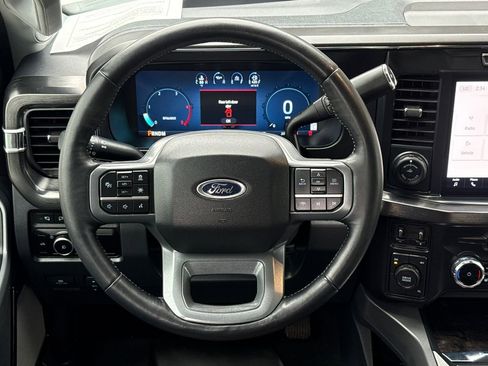 Used 2024 Ford F350 Lariat w/ Lariat Ultimate Package AWD/4WD image 15