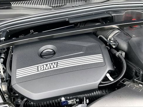 New 2026 BMW X2 xDrive28i w/ Technology Package AWD/4WD image 17