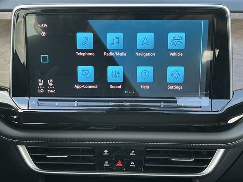 New 2026 Volkswagen Atlas SE AWD/4WD image 9