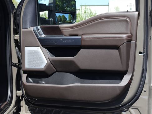 Used 2026 Ford F450 King Ranch w/ Chrome Package image 29