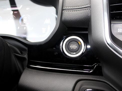 Used 2026 RAM 1500 Laramie w/ Night Edition image 14