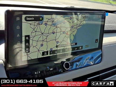 New 2025 Mitsubishi Outlander SE image 12