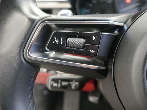 Certified 2023 Porsche Macan S image 42