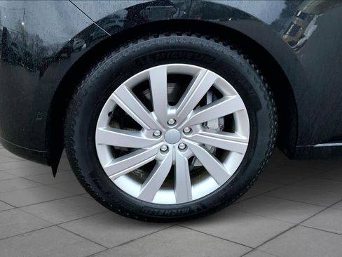 Used 2023 Land Rover Range Rover SE image 10